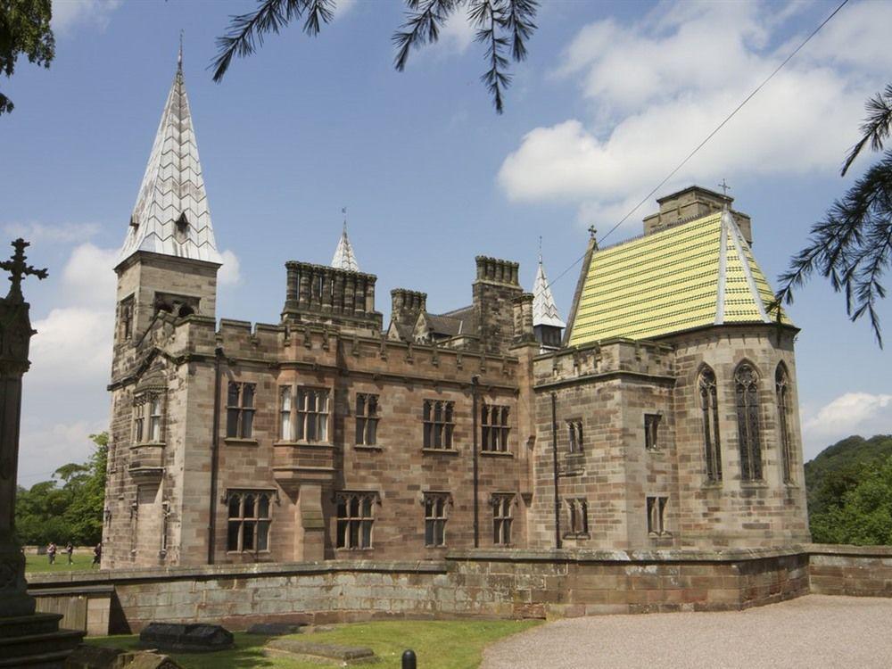 Alton Castle Centre Hostel ภายนอก รูปภาพ