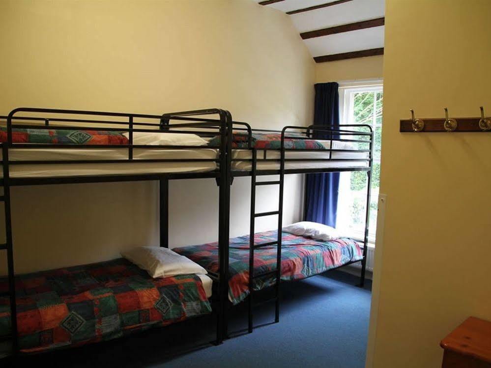 Alton Castle Centre Hostel ภายนอก รูปภาพ